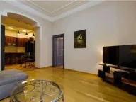 Izdavanje, četvorosoban stan, 120m², Stari Grad, Beograd - image 3