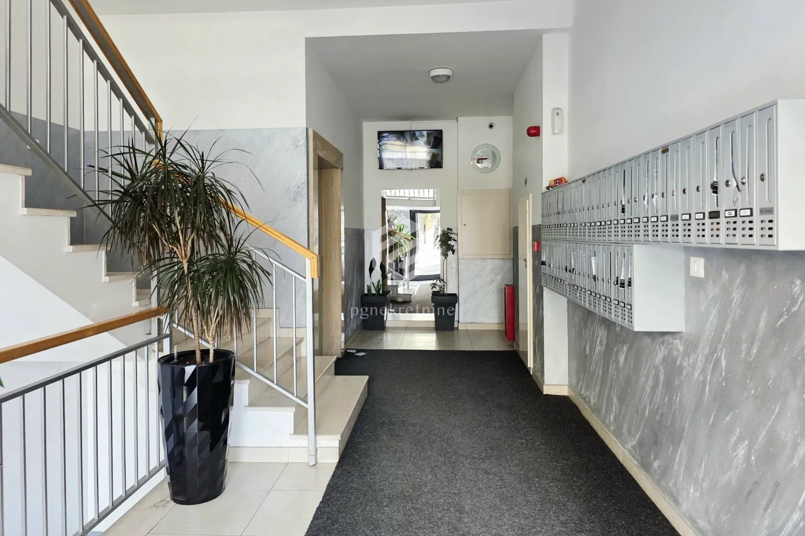Rent, one bedroom apartment, 45m², City Kvart, Podgorica