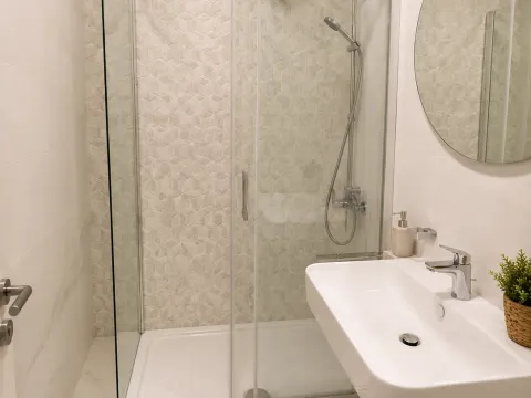 Sale, one bedroom apartment, 47m², Central Point, Podgorica - image 8