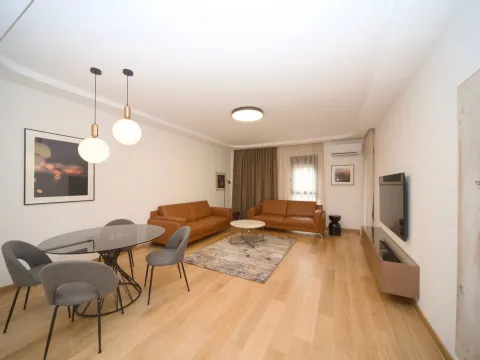 Rent, two bedroom apartment, 80m², City Kvart, Podgorica - image 14