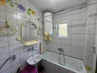 Izdavanje, trosoban stan, 59m², Centar, Novi Sad - image 17