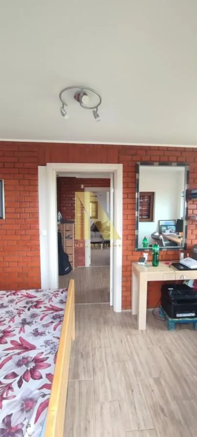 Prodaja, kuća, 150m², Sremska Kamenica, Petrovaradin