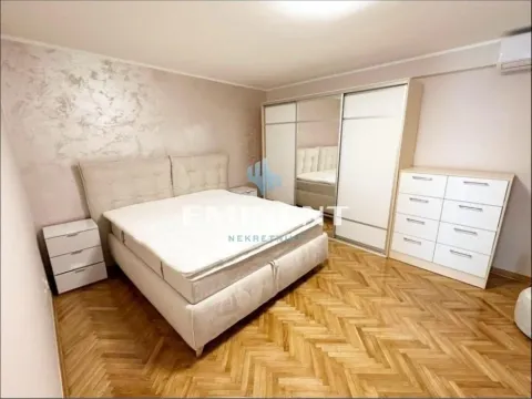 Izdavanje, dvosoban stan, 57m², Stari Grad, Beograd - image 5