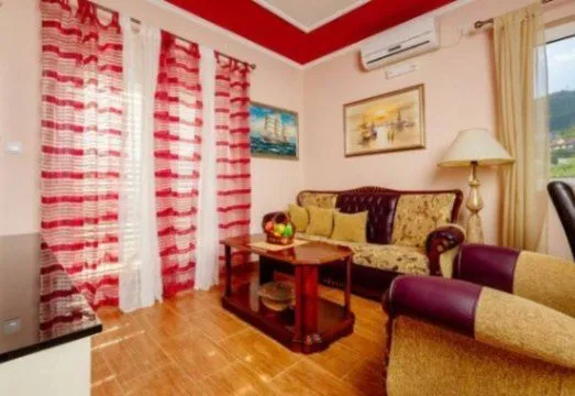 Izdavanje, jednosoban stan, 55m², Donja Lastva, Tivat