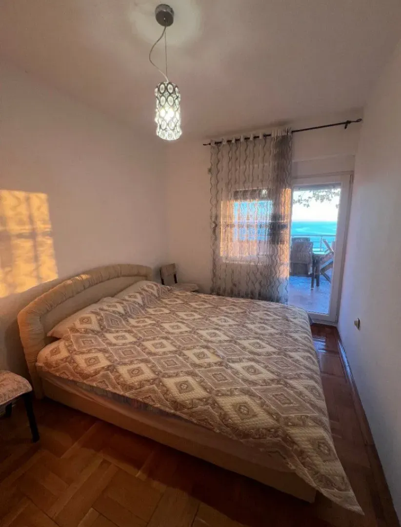Rent, two bedroom apartment, 65m², Šušanj, Bar