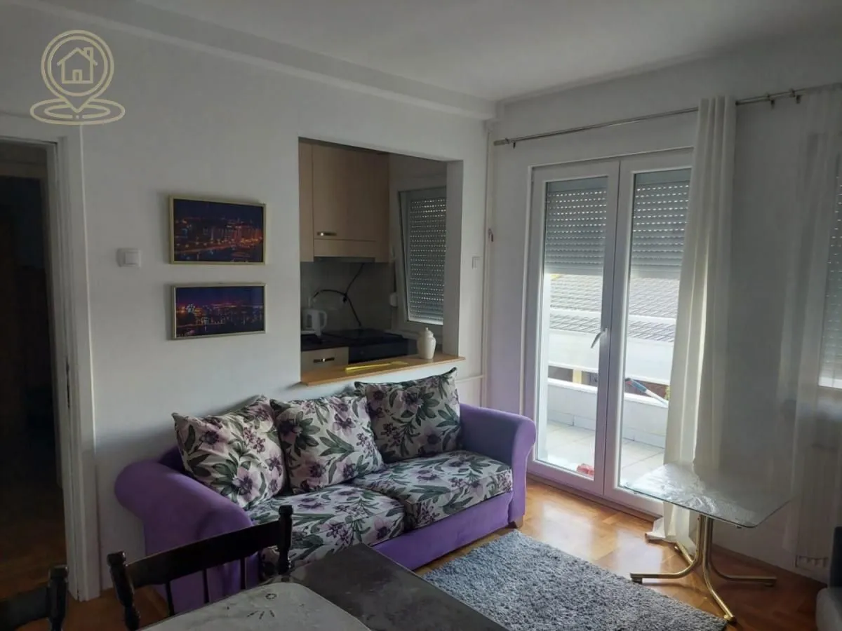 Izdavanje, jednosoban stan, 48m², Podbara, Novi Sad Sve Podlokacije