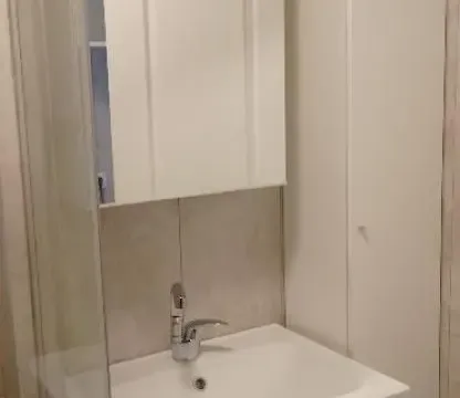 Rent, studio apartment, 28m², Savski Venac, Beograd - image 10