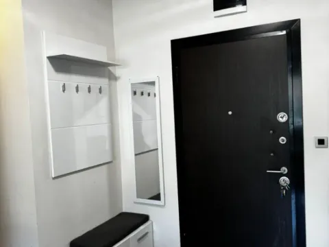 Izdavanje, dvosoban stan, 56m², Centar, Budva - image 6