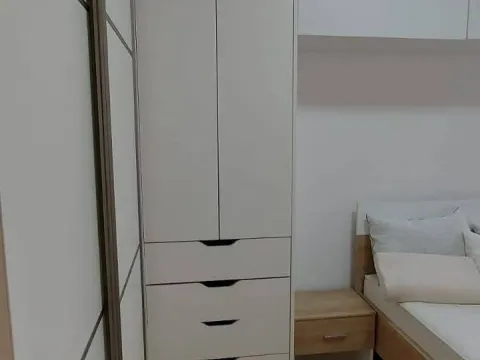 Prodaja, jednosoban stan, 43m², Stari Aerodrom, Podgorica - image 12