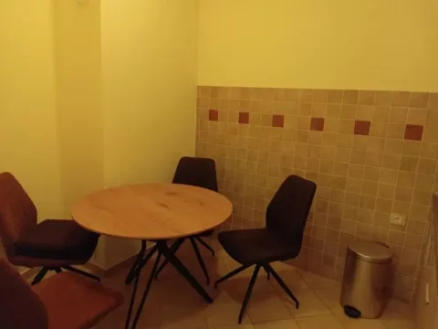 Rent, two bedroom apartment, 75m², City Kvart, Podgorica - image 7