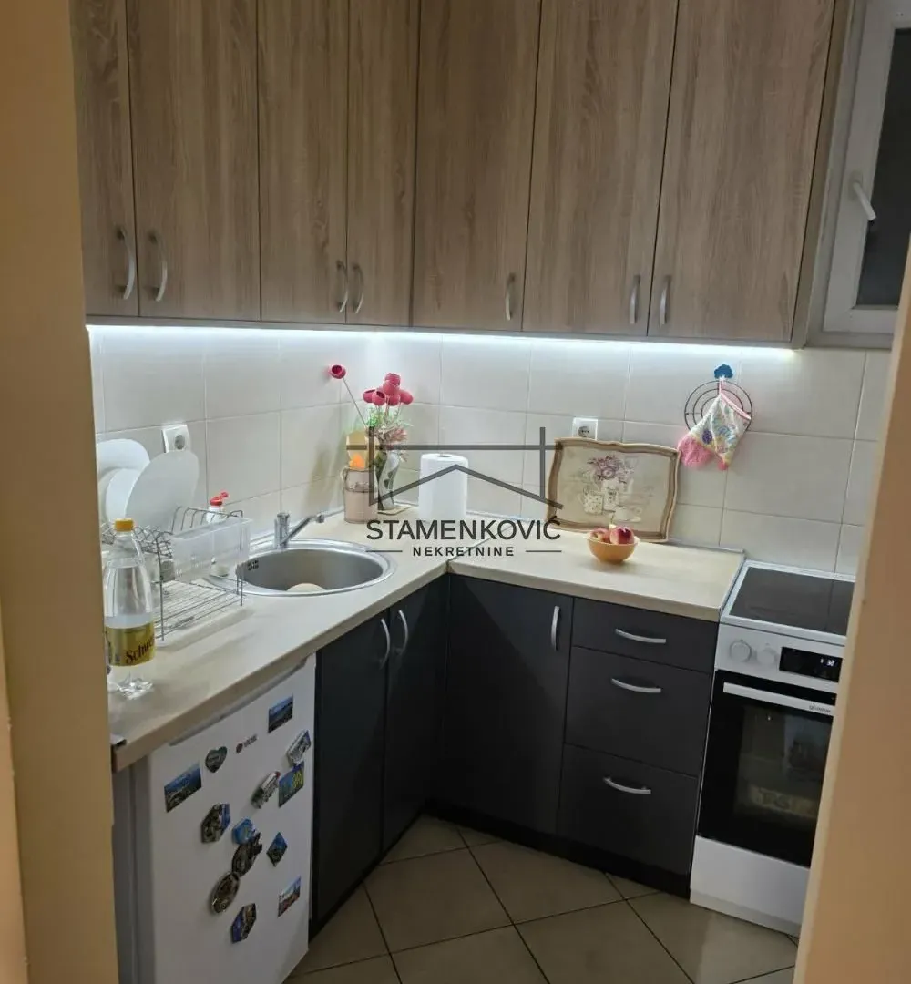 Prodaja, dvosoban stan, 42m², Nova Detelinara, Novi Sad Sve Podlokacije