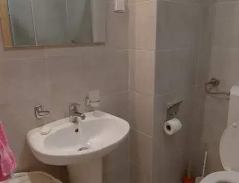 Izdavanje, jednosoban stan, 48m², Stari Aerodrom, Podgorica - image 13