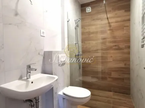 Sale, four bedroom apartment, 80m², Petrovaradin, Novi Sad - image 6