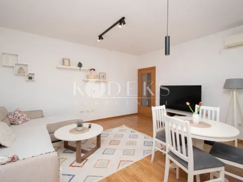 Izdavanje, jednosoban stan, 46m², Dalmatinska ulica, Podgorica - image 3