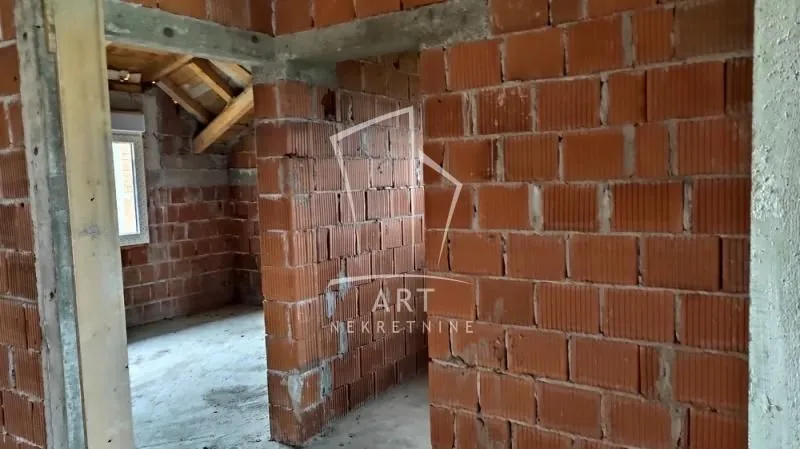 Sale, house, 240m², Voždovac Sve Podlokacije, Beograd