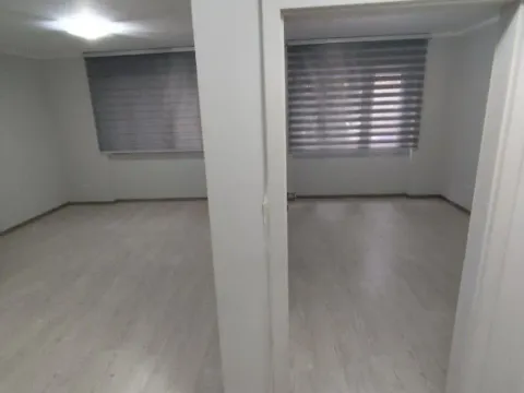 Izdavanje, poslovni prostor, 45m², Preko Morače, Podgorica - image 2