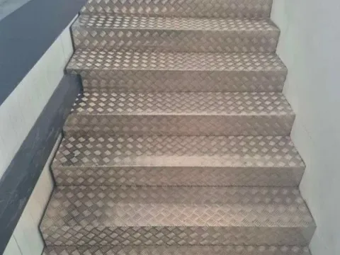 Rent, office space, 650m², Jovanovac, Kragujevac - image 6