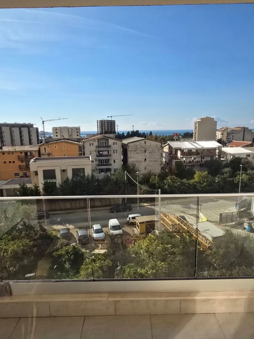 Sale, two bedroom apartment, 68m², Ilino, Bar