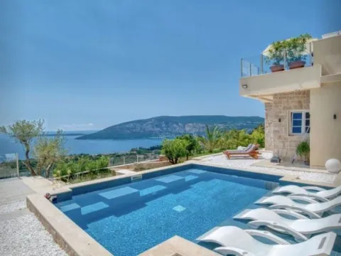 Prodaja, kuća, 330m², Podi, Herceg Novi