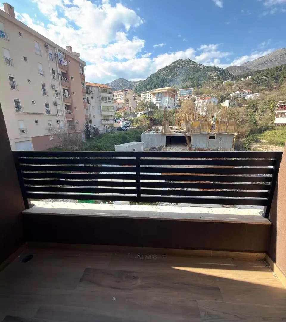 Sale, studio apartment, 25m², Lazi, Budva