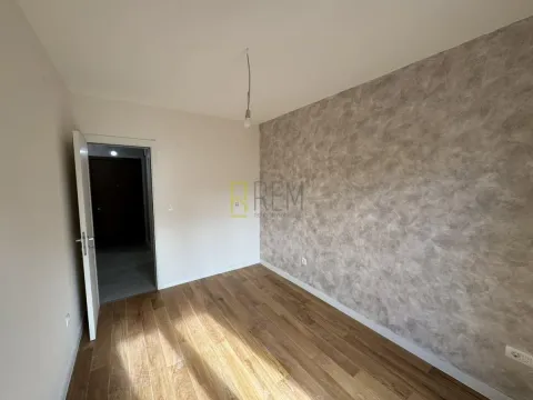 Izdavanje, jednosoban stan, 49m², City Kvart, Podgorica - image 4