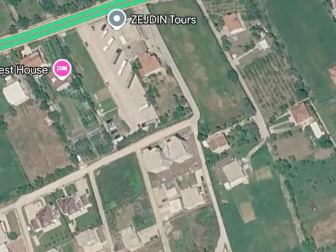 Zemljište in Kolomza