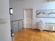 Izdavanje, četvorosoban stan, 204m², Đeram Pijaca, Beograd - image 11