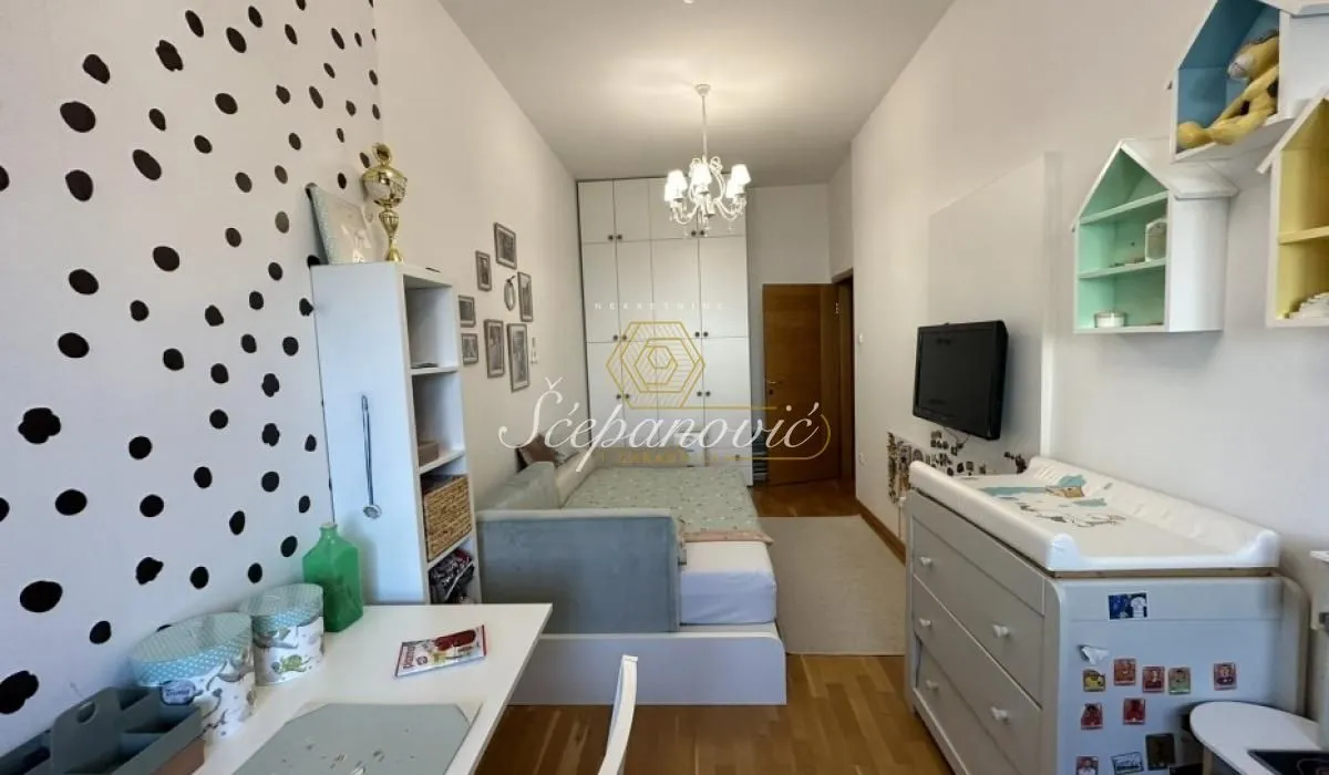 Prodaja, trosoban stan, 102m², Liman 3, Novi Sad Sve Podlokacije
