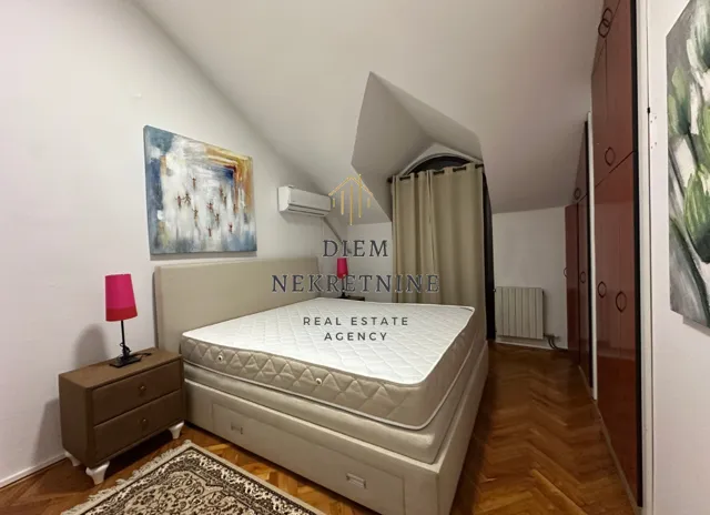 Rent, apartment, 280m², Gorica C, Podgorica