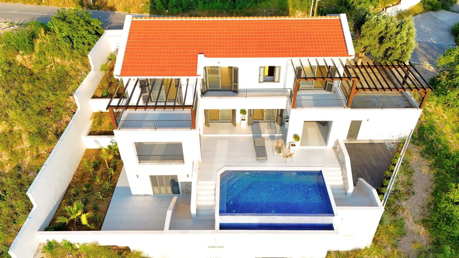 Sale, house, 420m², Blizikuće, Budva