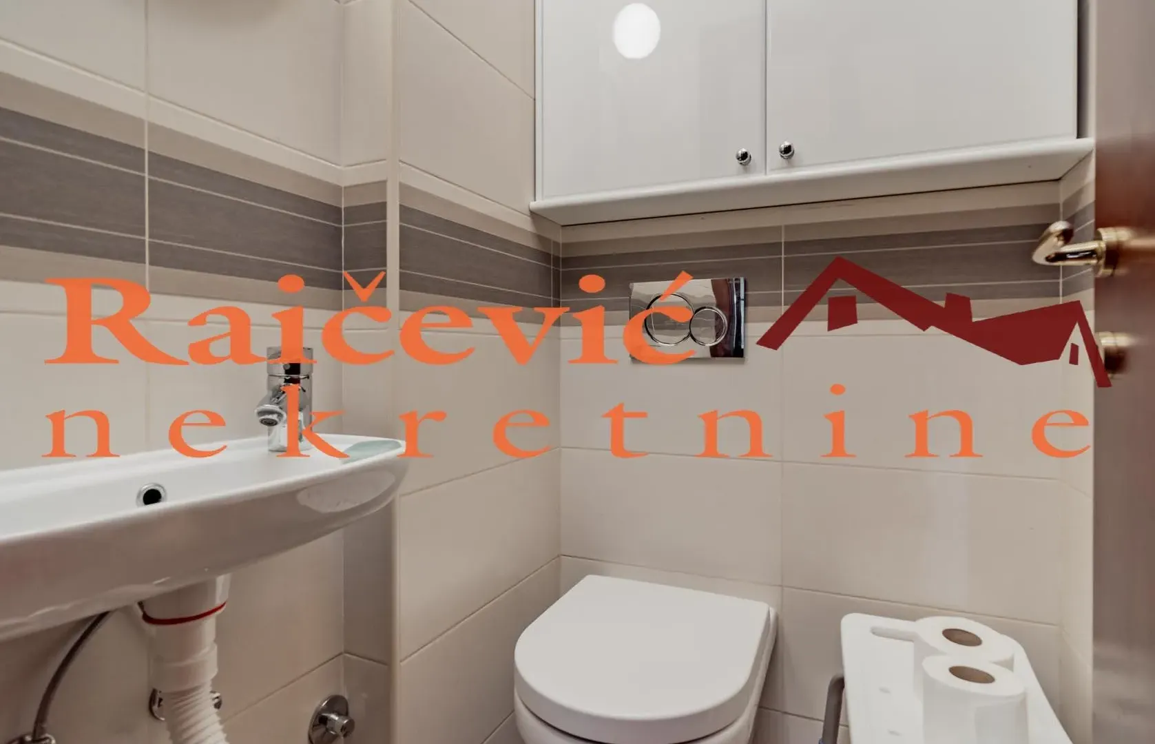 Sale, three bedroom apartment, 98m², Savski Venac, Beograd