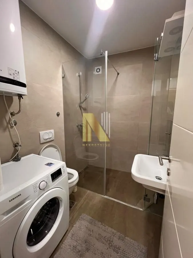 Izdavanje, jednosoban stan, 30m², Centar, Novi Sad