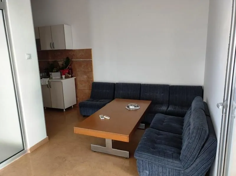 Rent, office space, 91m², Centar, Niš