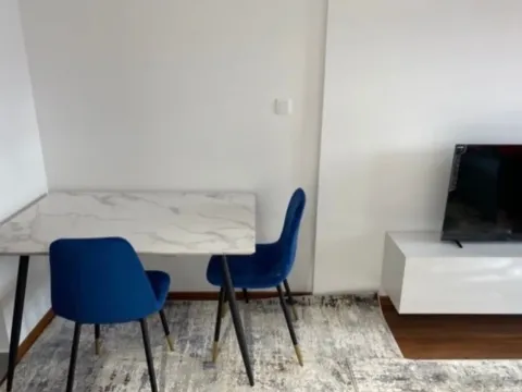 Izdavanje, garsonjera, 29m², Master Kvart, Podgorica - image 2