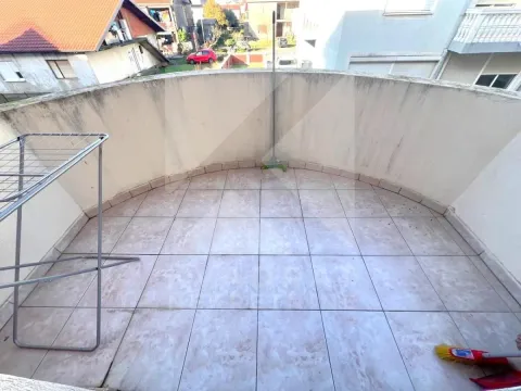 Izdavanje, jednosoban stan, 47m², Stari Aerodrom, Podgorica - image 10