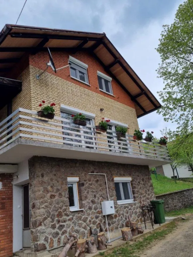 Prodaja, kuća, 150m², Beočin, Srbija