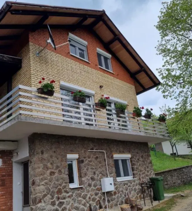 Prodaja, kuća, 150m², Beočin, Srbija