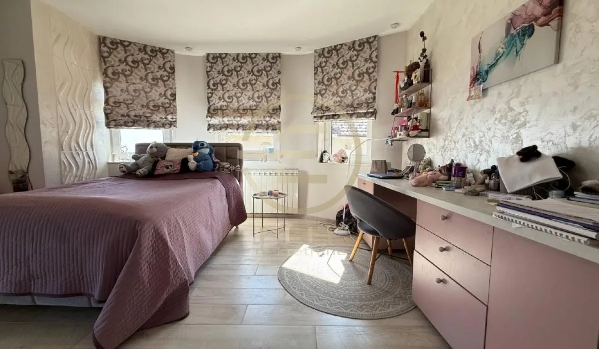 Sale, house, 273m², Petrovaradin, Novi Sad