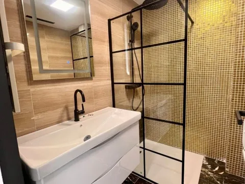 Izdavanje, jednosoban stan, 42m², Zagorič, Podgorica - image 5