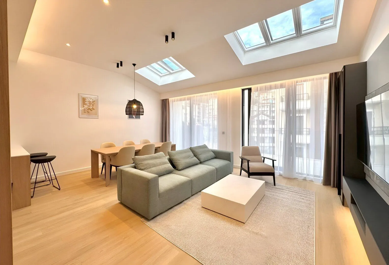 Prodaja, dvosoban stan, 106m², Budva, Crna Gora