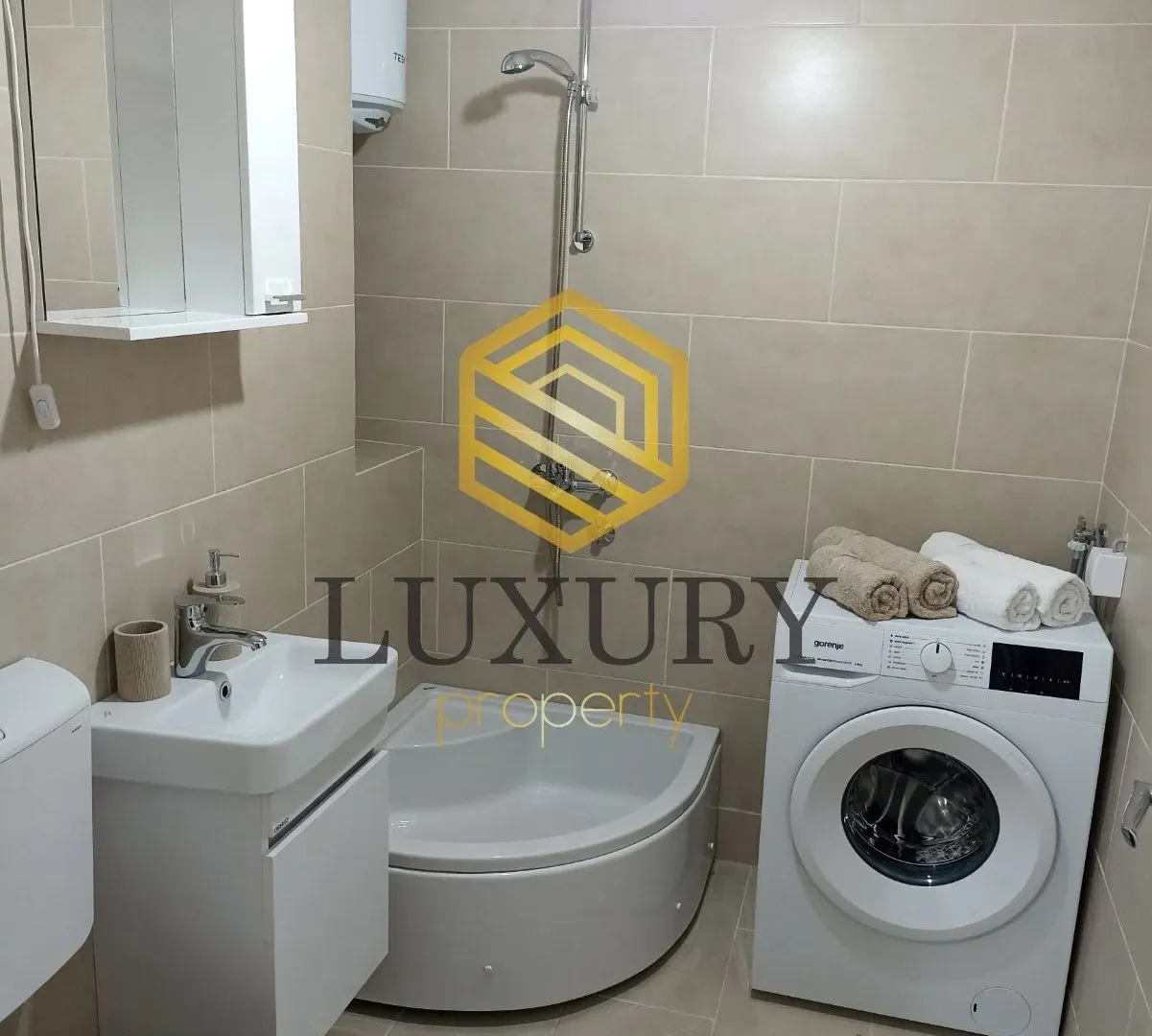 Prodaja, garsonjera, 24m², Gintaš, Podgorica