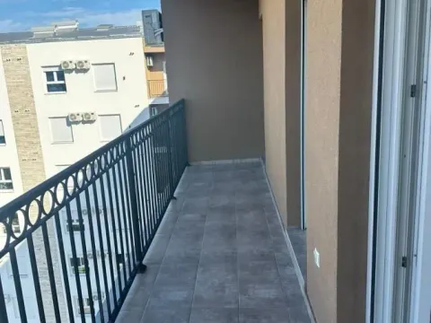 Prodaja, trosoban stan, 72m², Bubanj, Kragujevac - image 7