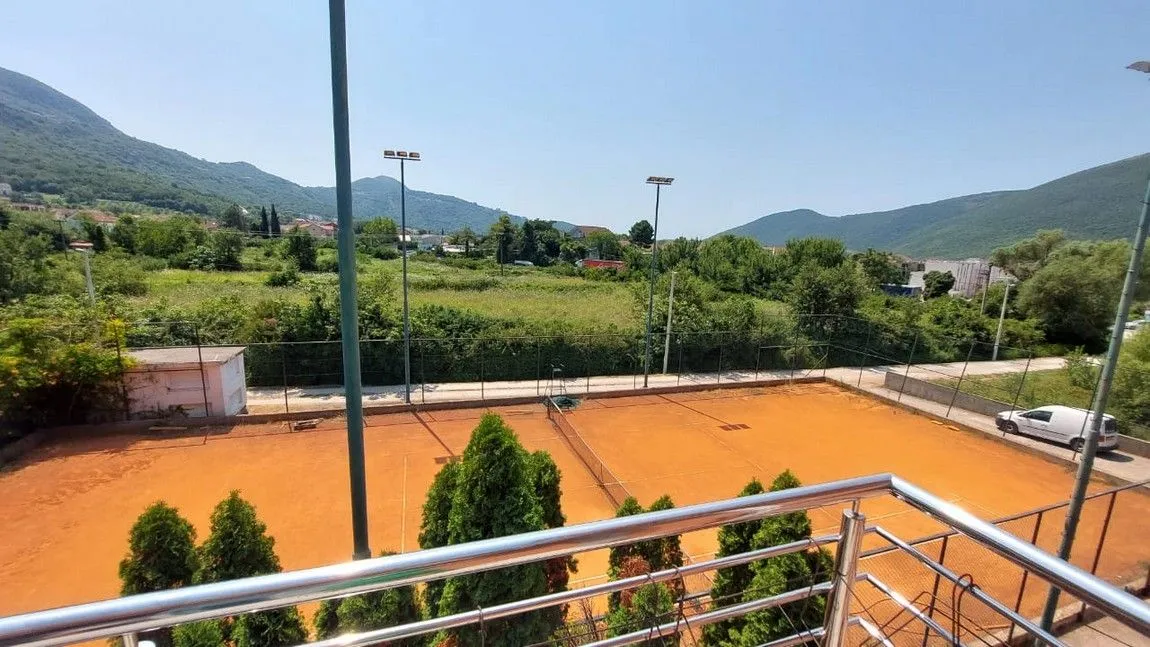 Prodaja, dvosoban stan, 128m², Kotor, Crna Gora