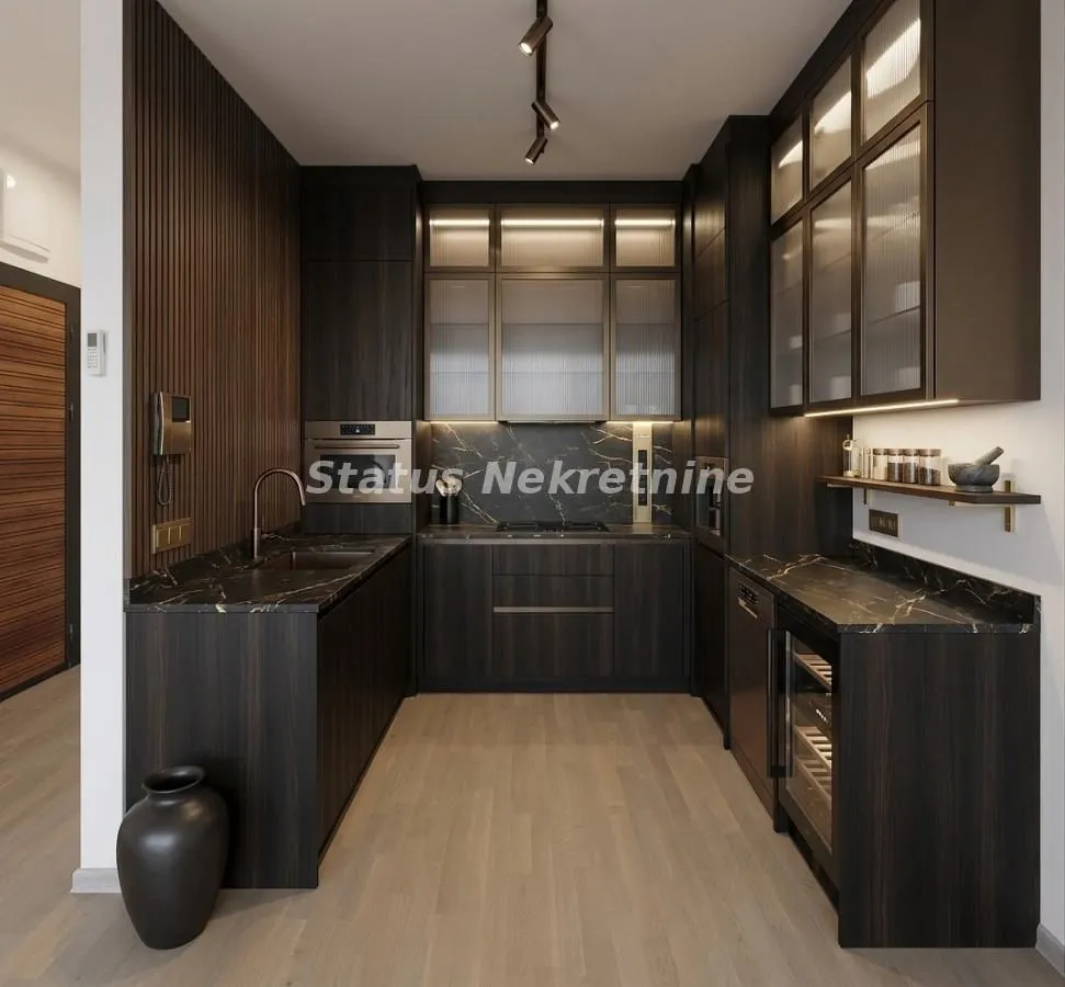 Prodaja, trosoban stan, 78m², Petrovaradin, Novi Sad