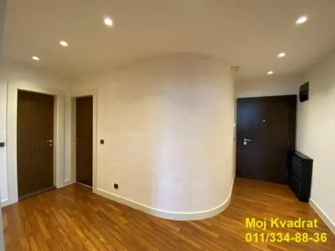 Prodaja, četvorosoban stan, 147m², Golf Naselje, Beograd - image 13