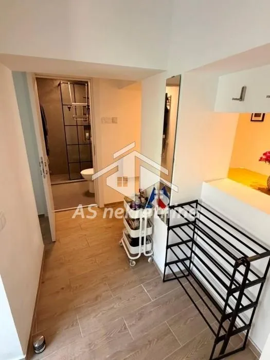 Rent, two bedroom apartment, 42m², Stari Grad, Beograd