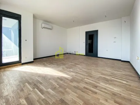 Prodaja, dvosoban stan, 52m², Gorica C, Podgorica - image 4