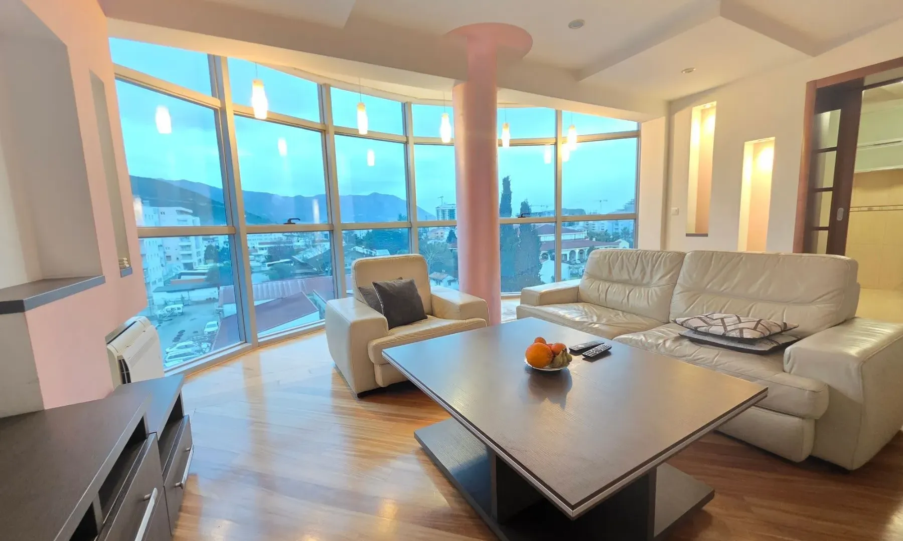 Rent, two bedroom apartment, 86m², Budva, Crna Gora