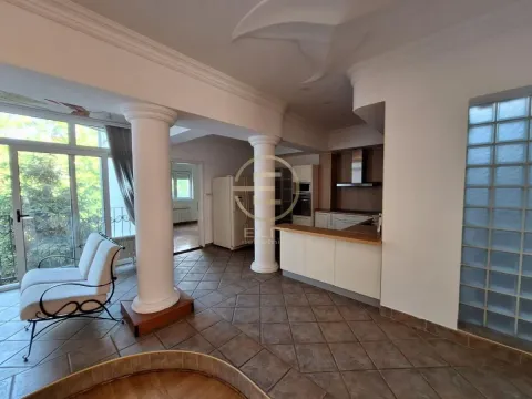 Sale, four bedroom apartment, 213m², Centar, Novi Sad - image 24