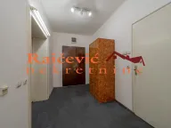 Izdavanje, poslovni prostor, 40m², Stari Grad, Beograd - image 12